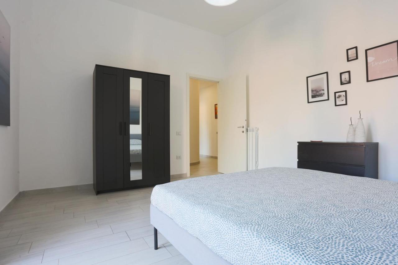 Bright & Central Apartment Near The Station ساليرنو المظهر الخارجي الصورة